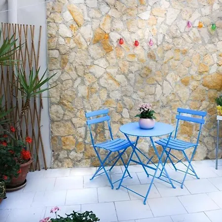 Blue Courtyard Howme * Bari